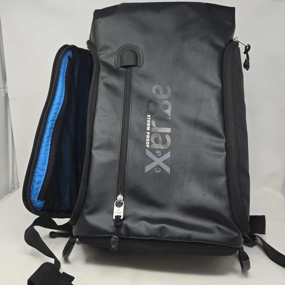 Miggo Agua Stormproof‎ Versa 90 Backpack  Camera Bag 15.4" Laptop Tablet Black